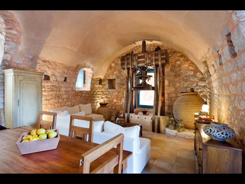 Aparthotel Arapakis Historic Castle Pírgos Dhiroú Pokój zdjęcie