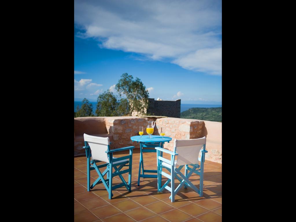 Aparthotel Arapakis Historic Castle Pírgos Dhiroú Pokój zdjęcie
