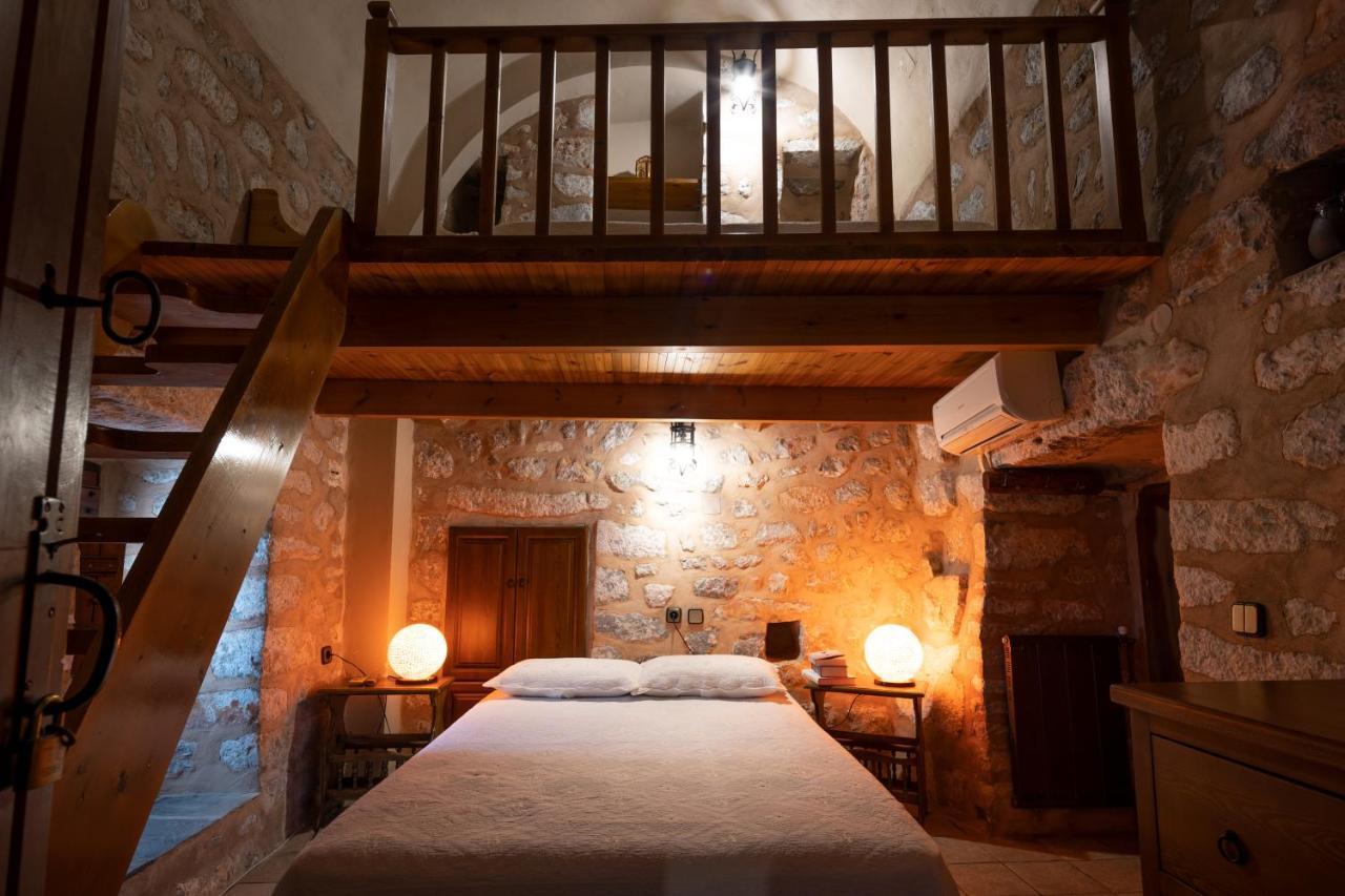 Aparthotel Arapakis Historic Castle Pírgos Dhiroú Zewnętrze zdjęcie