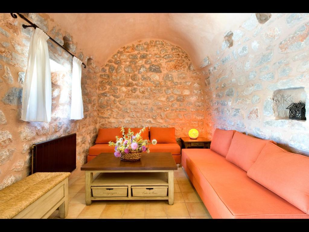 Aparthotel Arapakis Historic Castle Pírgos Dhiroú Zewnętrze zdjęcie