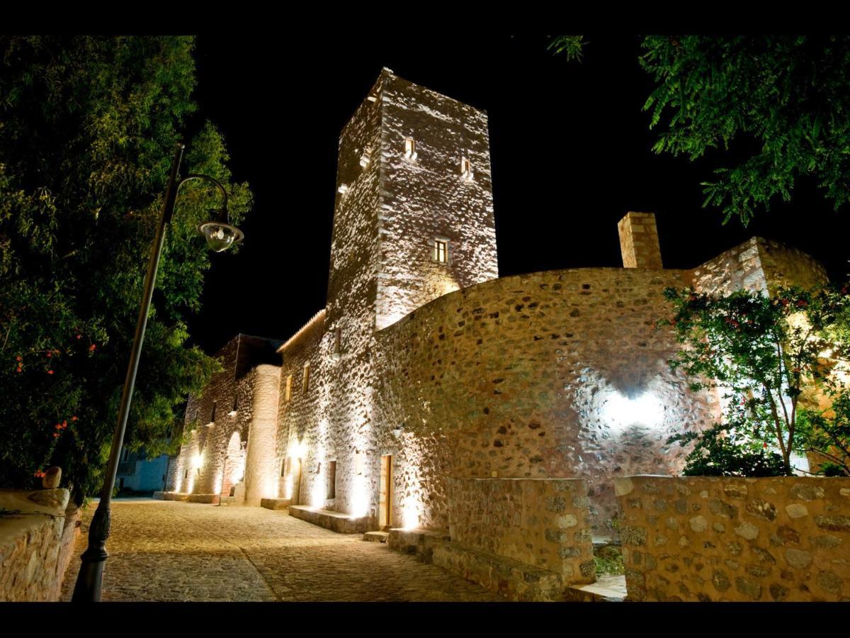Aparthotel Arapakis Historic Castle Pírgos Dhiroú Zewnętrze zdjęcie